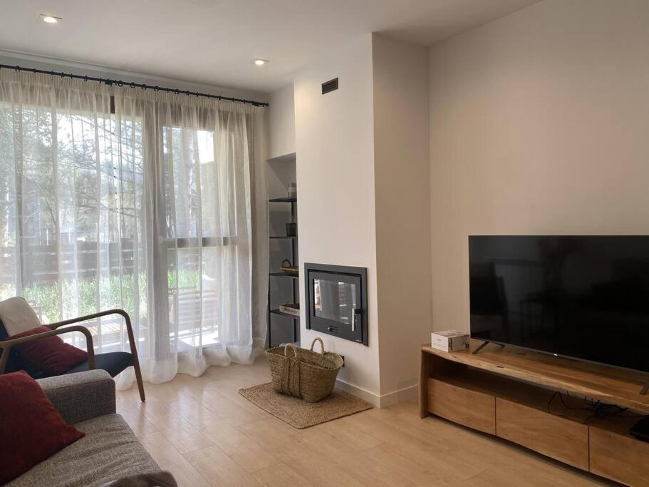 Apartamento Ideal En El Corazon De Los Pirineos ベナスケ エクステリア 写真